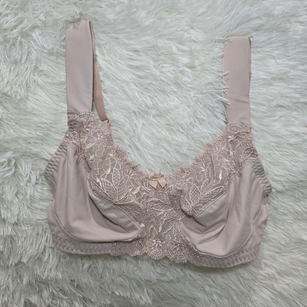 Curve muse Blush Wire-Free Bra Unlined Embroidery Details 36C Full Coverage.